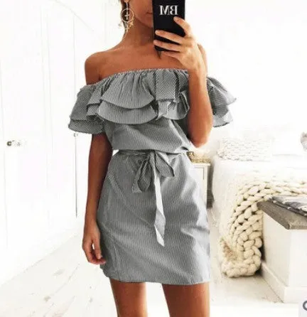 4 colour 2017 Summer Fashion Women's New Striped Dresses Sexy Ruffle Dress Casual Style Comfortable Pretty Canonicals with belt