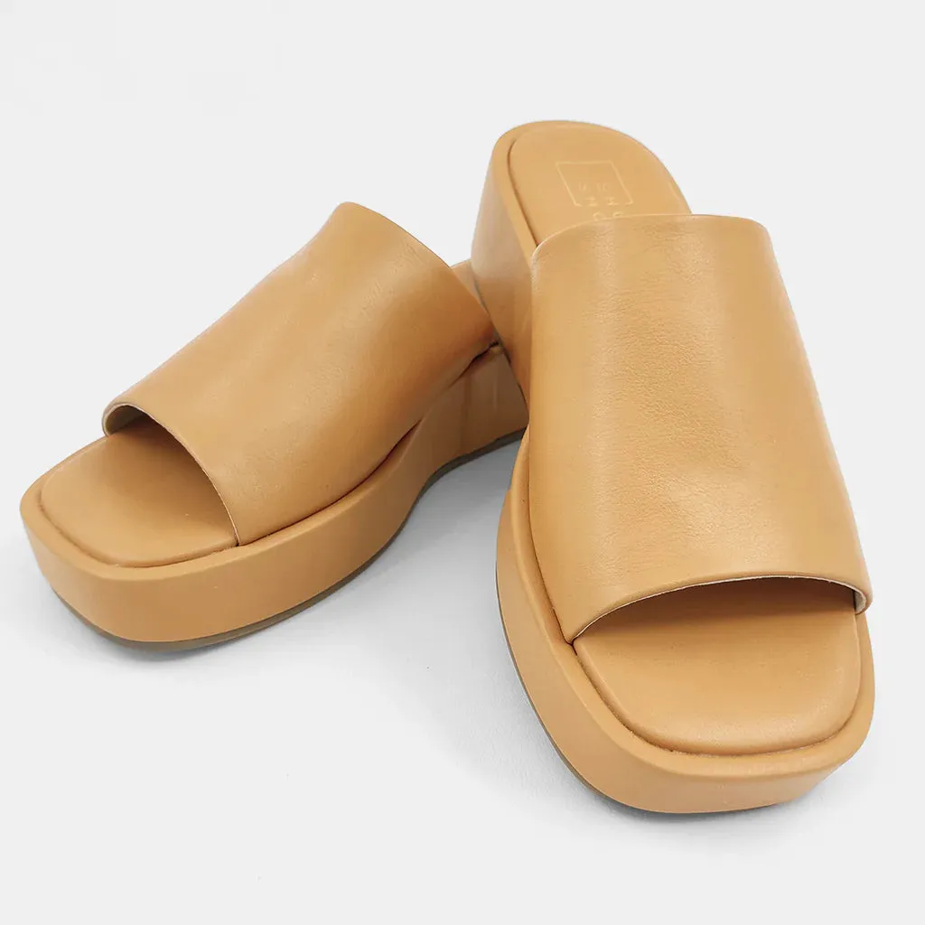 Camel Lourdes Chunky Sandal