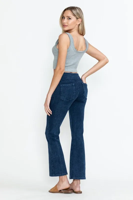 Chatoyant Crop Back Pocket French Terry Pants