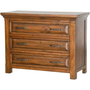 Hill Crest Media Chest