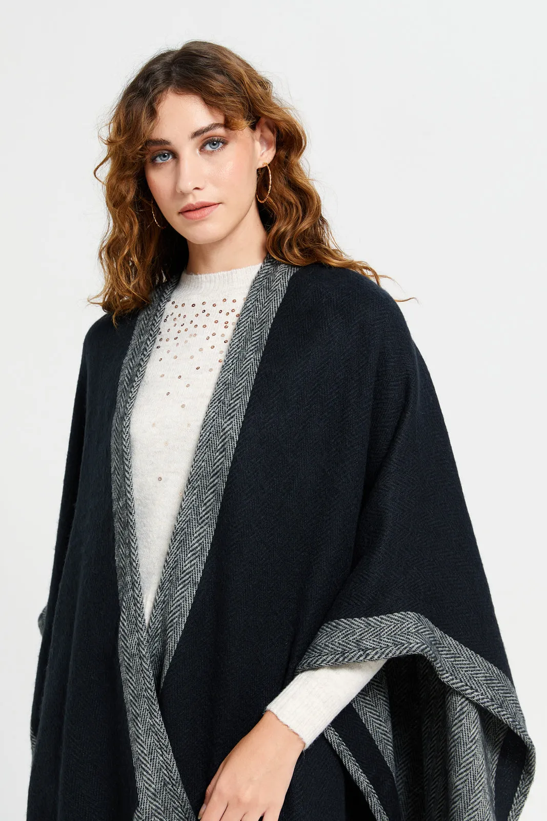 Women Black Jacquard Border Poncho