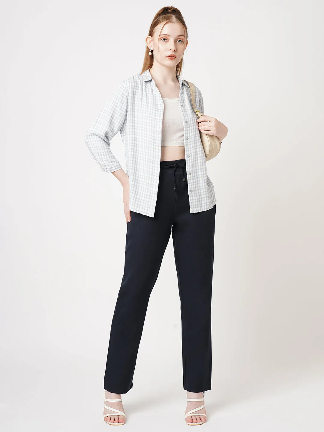 Women Navy Mid-Rise Slim Fit Trouser